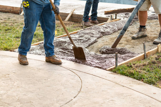 Best Concrete Pool Decks in Pagedale, MO